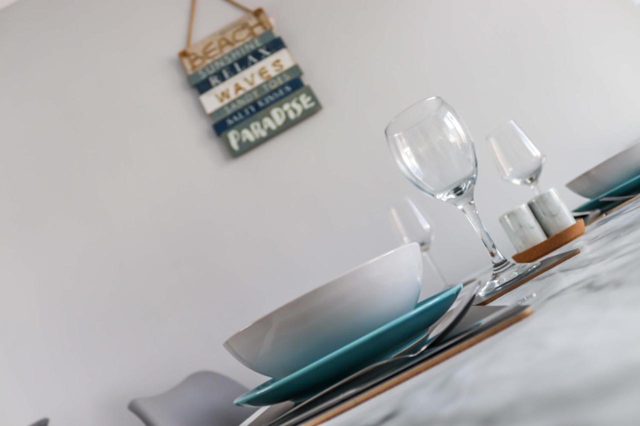 Sea Crest Retreat - Modern - 2 Bedroom - Sa - By The Sea Woodhorn Buitenkant foto